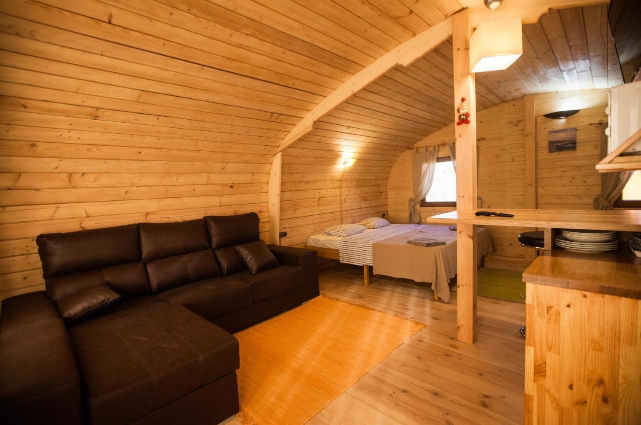 Eco-Wooden Houses Camping Montana Roja 厄尔梅达诺 外观 照片